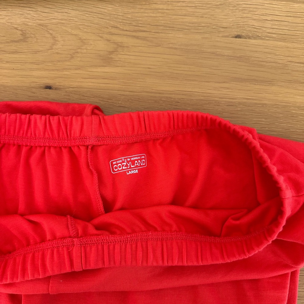 Cozyland Cici Crop Pant in Lipstick Red - Picture 3 of 3